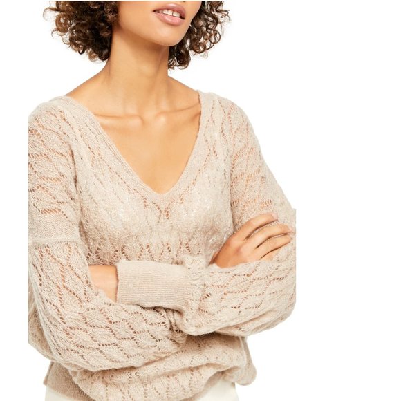 Free People Say Hello Tunic Sweater. - Picture 2 of 14